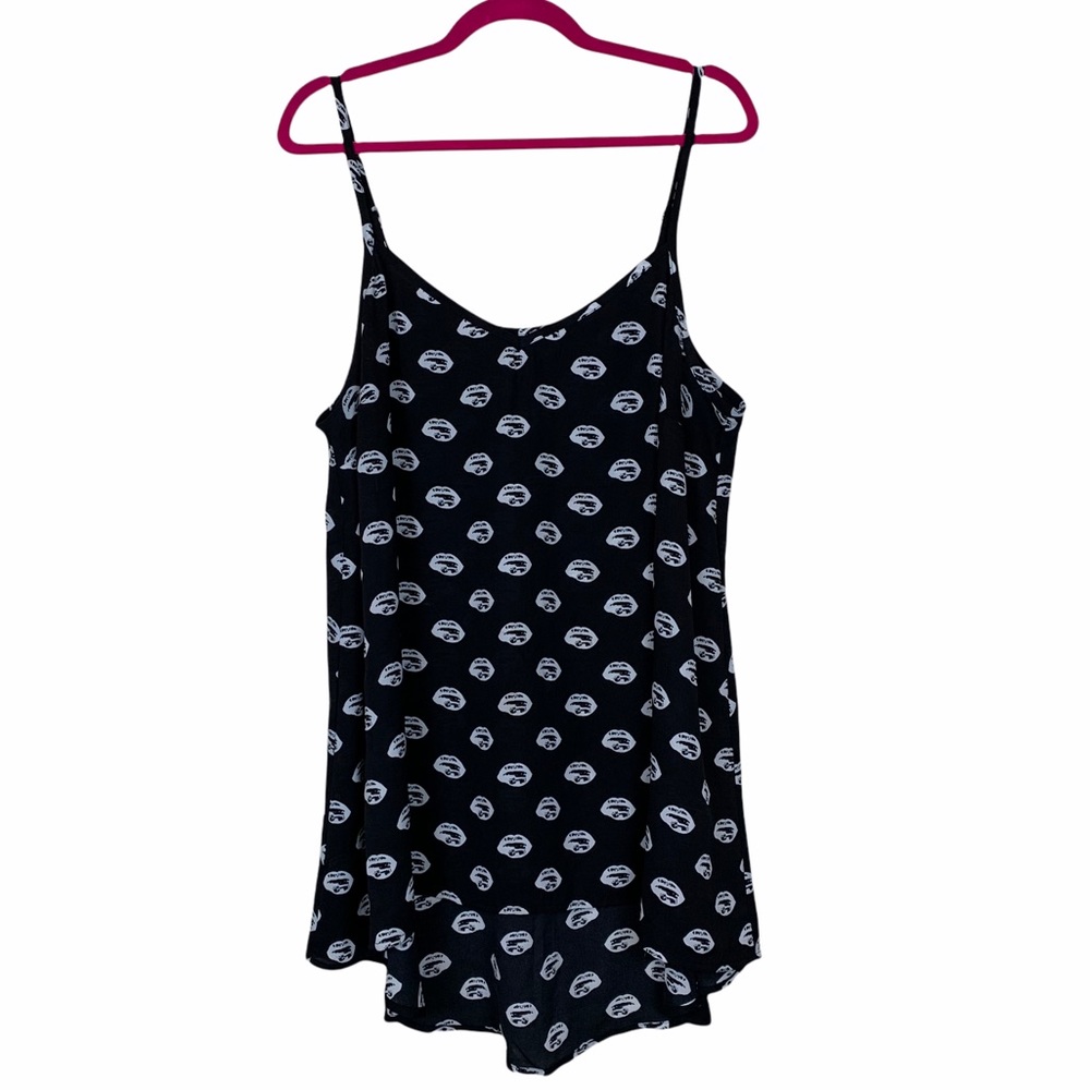 Torrid Lip Pop Art Print Flowy Tunic Tank Top 1x